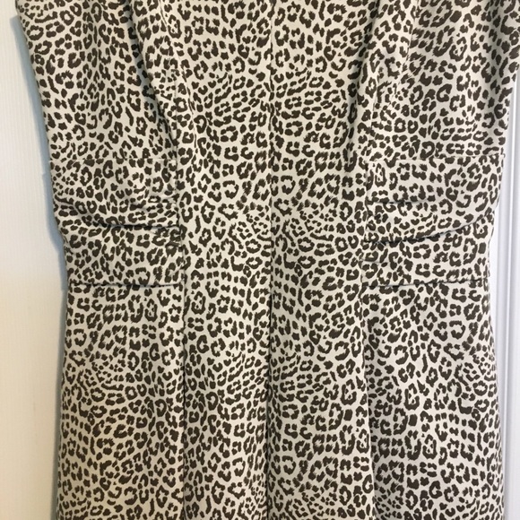 ☘️Banana Republic Issa London Dress☘️ - Picture 3 of 5